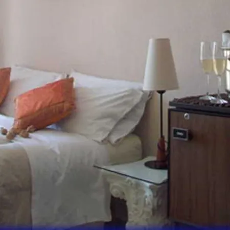 Nocleg ze śniadaniem Isoco 3*